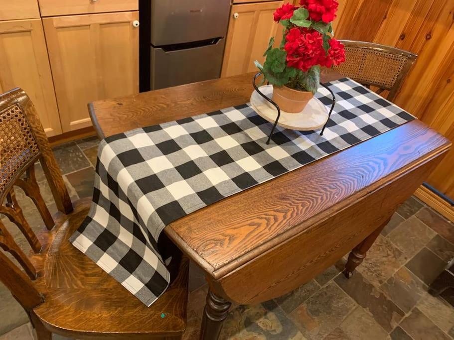 Willa The Croquet Cabin Your Year Round Romantic Escape Boulder Junction Zewnętrze zdjęcie